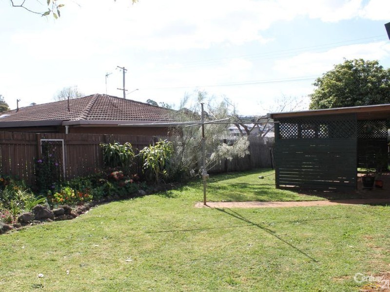 1 Burgundy Street, Wilsonton Heights QLD 4350