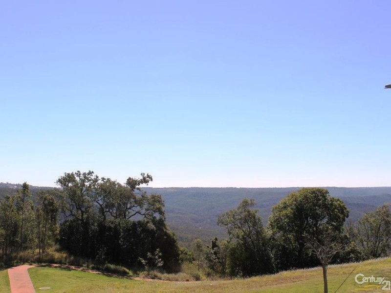 8 Skye Court, Prince Henry Heights QLD 4350