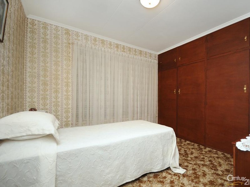 20 Catto Street, Centenary Heights QLD 4350