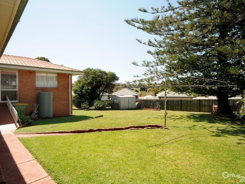 20 Catto Street, Centenary Heights QLD 4350