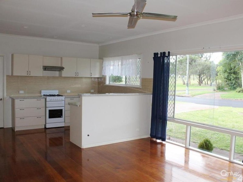 20 Devine Street, Harristown QLD 4350