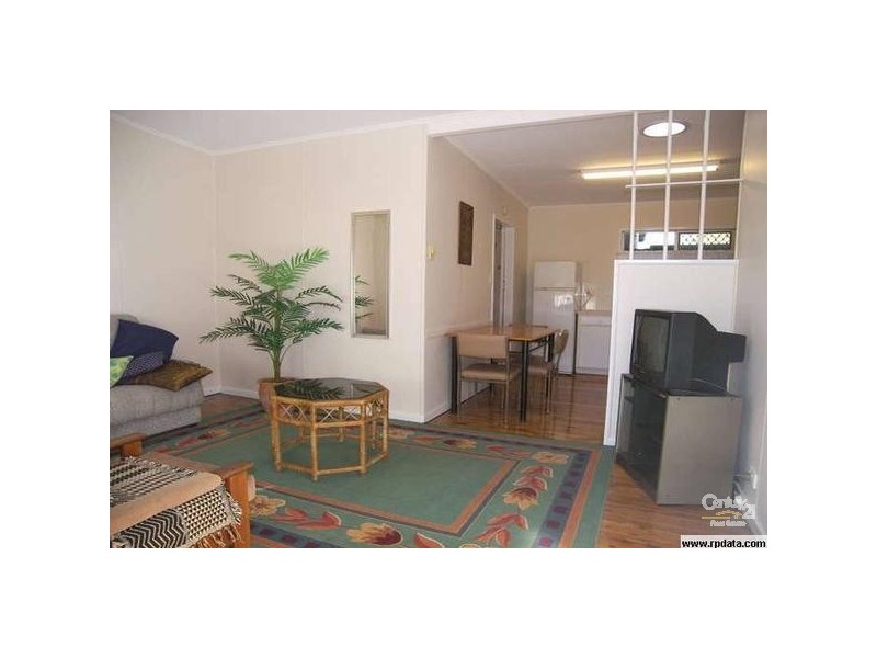 4/214 Long Street, South Toowoomba QLD 4350