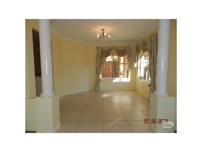 305 Ramsay Street, Middle Ridge QLD 4350