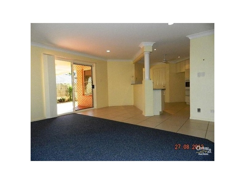 305 Ramsay Street, Middle Ridge QLD 4350