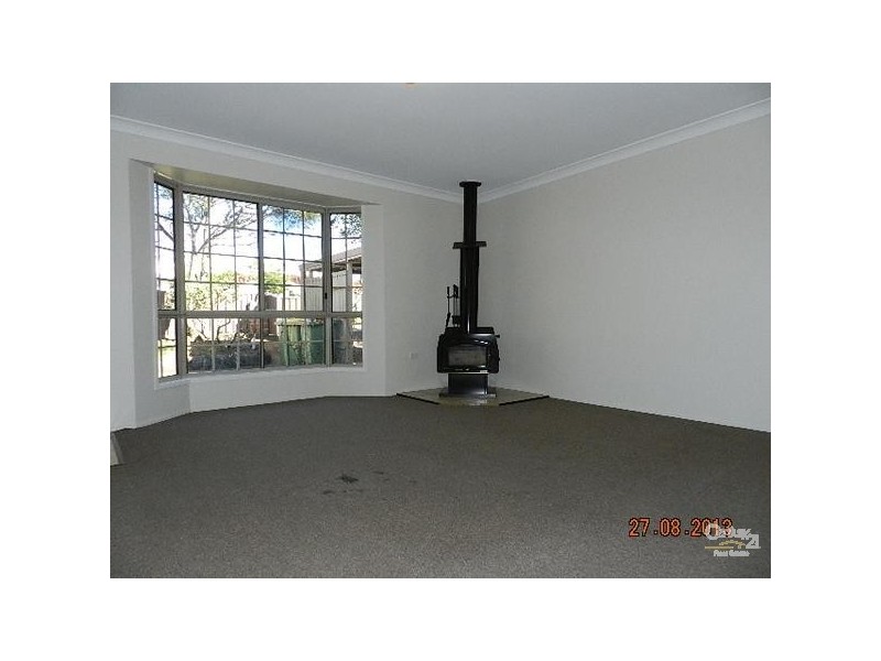 334 West Street, Kearneys Spring QLD 4350