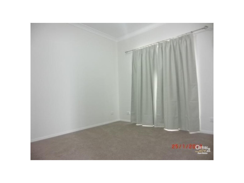 9 Thorley Court, Middle Ridge QLD 4350
