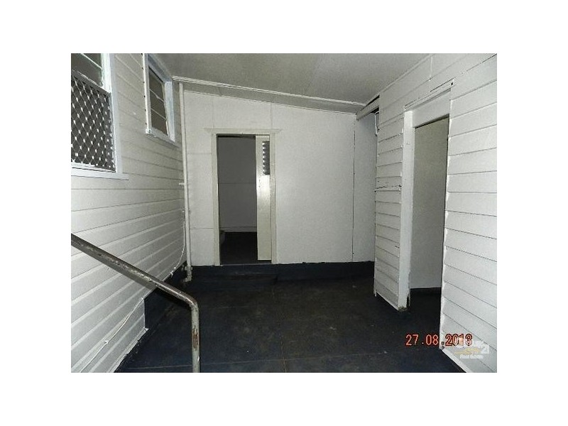 17 Ford Street, Rockville QLD 4350