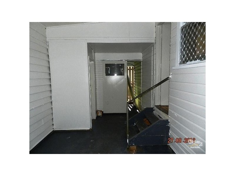 17 Ford Street, Rockville QLD 4350