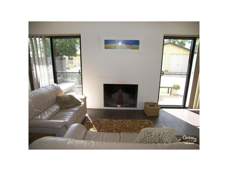 25 Mina Street, Rangeville QLD 4350