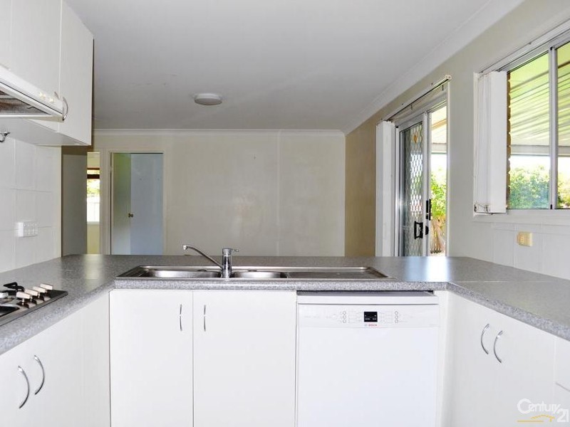 3 Carmen Street, Kearneys Spring QLD 4350