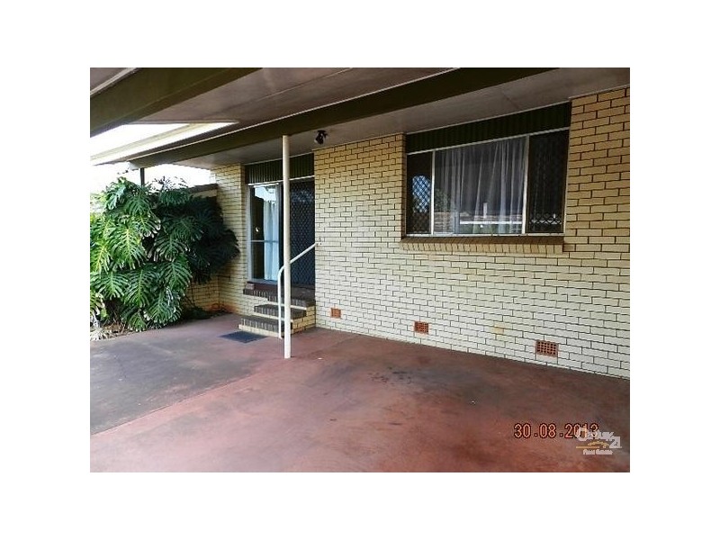 4/365 Margaret Street, Newtown QLD 4350