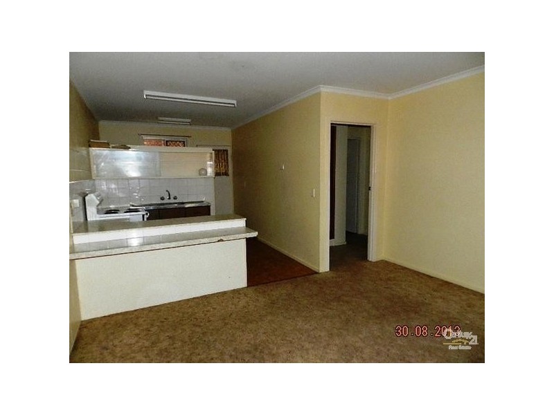 4/365 Margaret Street, Newtown QLD 4350