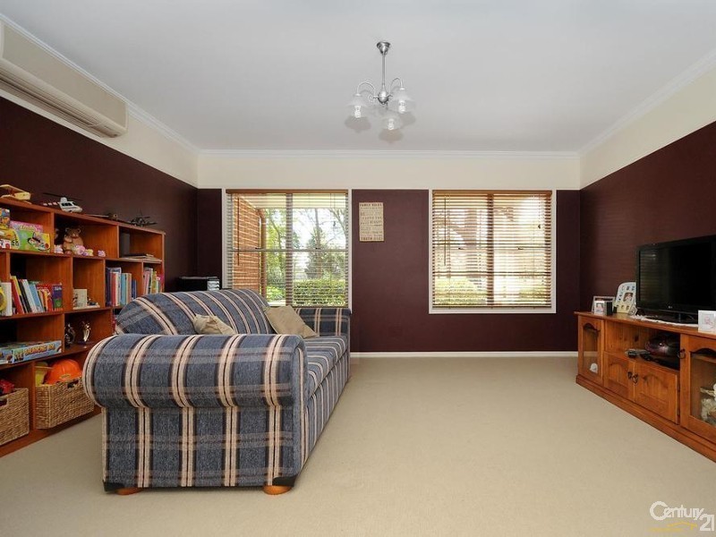 35 Reis Road, Highfields QLD 4352