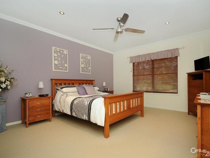 35 Reis Road, Highfields QLD 4352