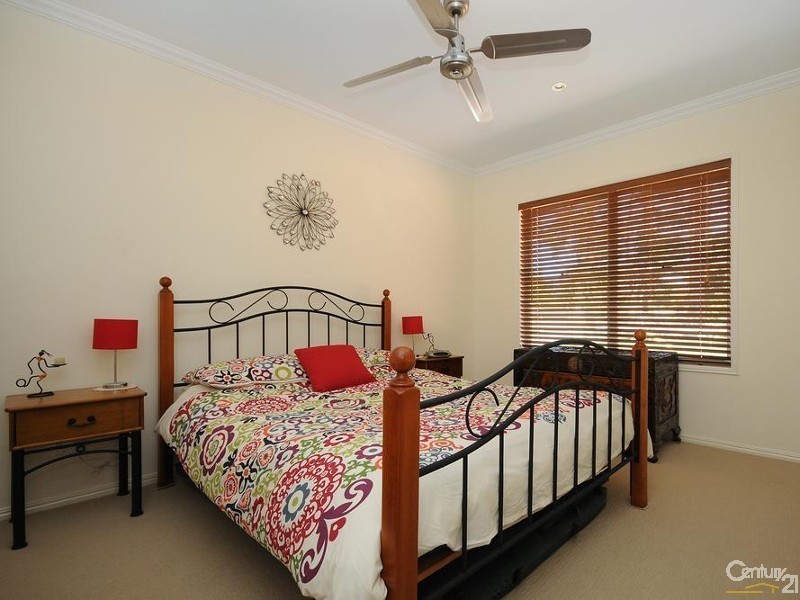 35 Reis Road, Highfields QLD 4352