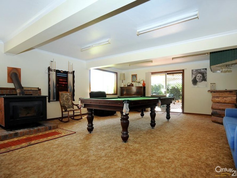 2 Moyna Court, Harristown QLD 4350