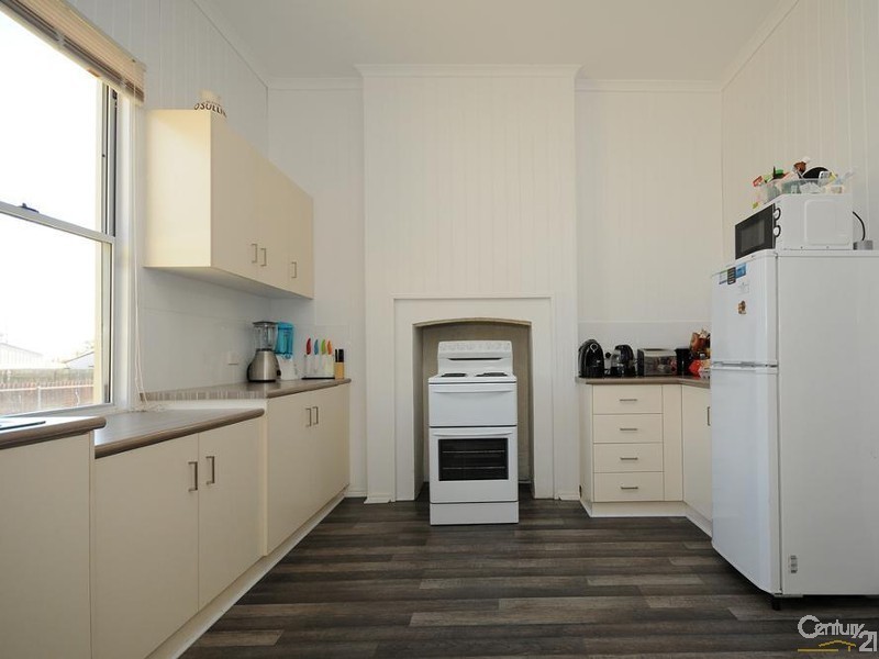45 Rome Street, Newtown QLD 4350