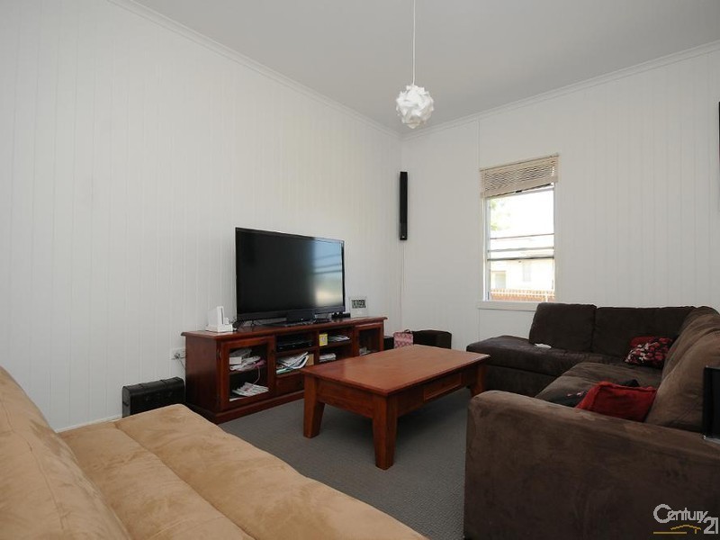 45 Rome Street, Newtown QLD 4350