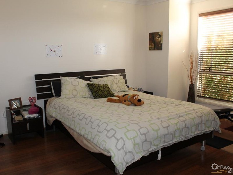 18 Kestrel Drive, Highfields QLD 4352