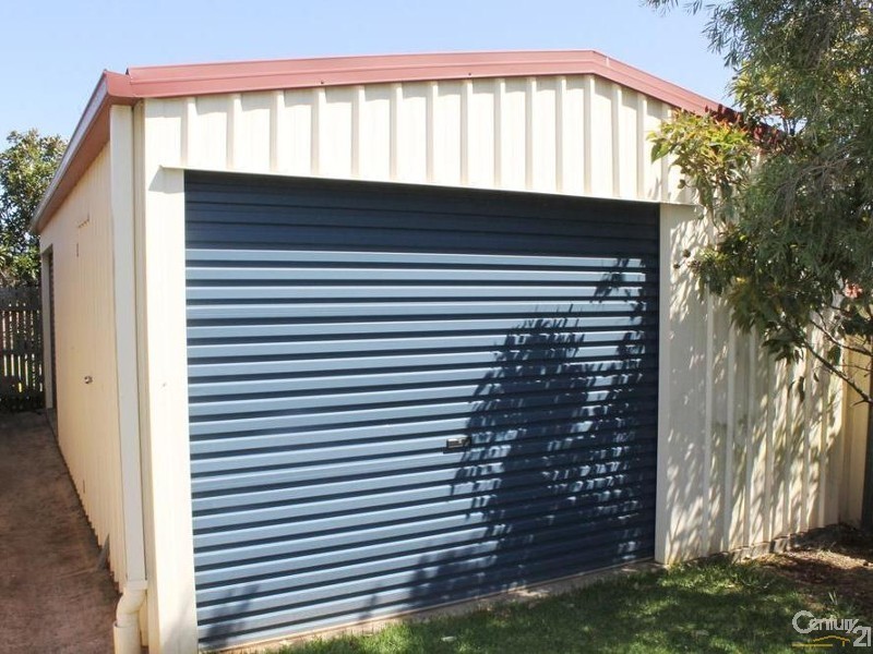 15 Brunckhorst Drive, Kearneys Spring QLD 4350