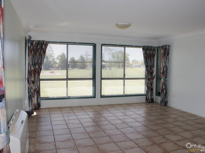 15 Brunckhorst Drive, Kearneys Spring QLD 4350