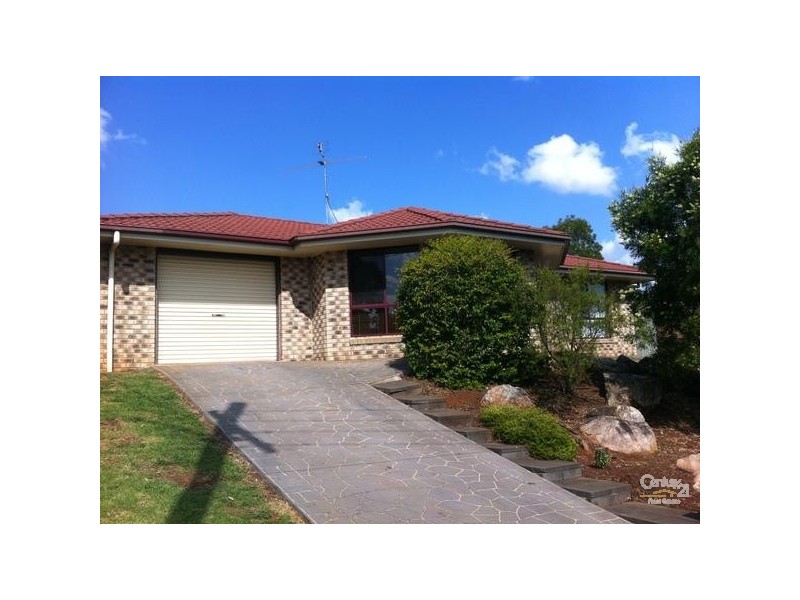 8 Weir Court, Harristown QLD 4350