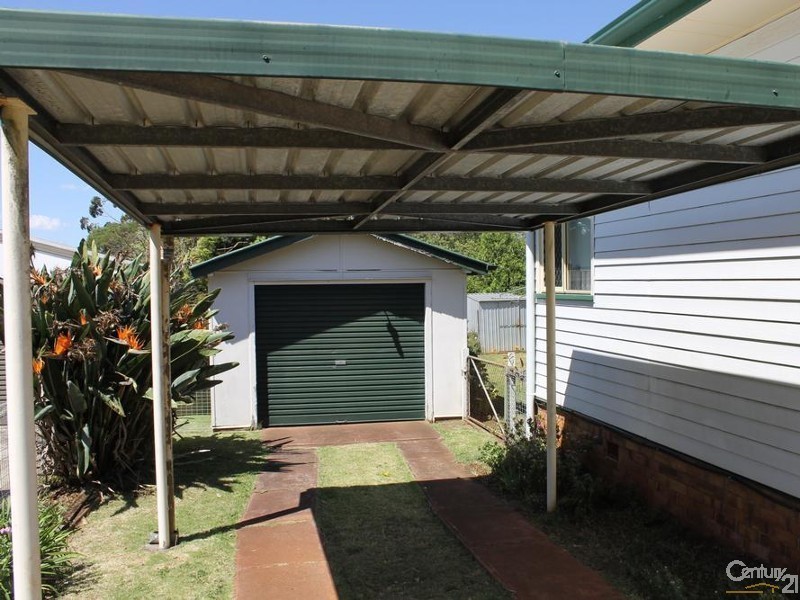 30 Leichhardt Street, Centenary Heights QLD 4350