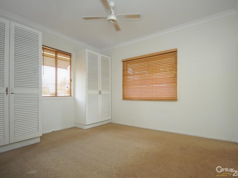 30 Butt Street, Harristown QLD 4350