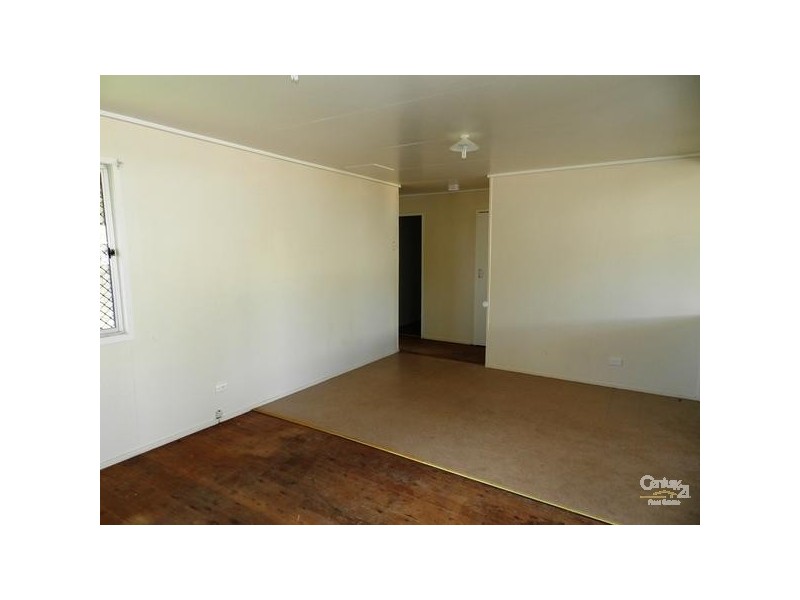 8 Kenora Court, Rockville QLD 4350