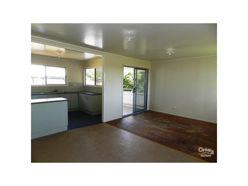 8 Kenora Court, Rockville QLD 4350