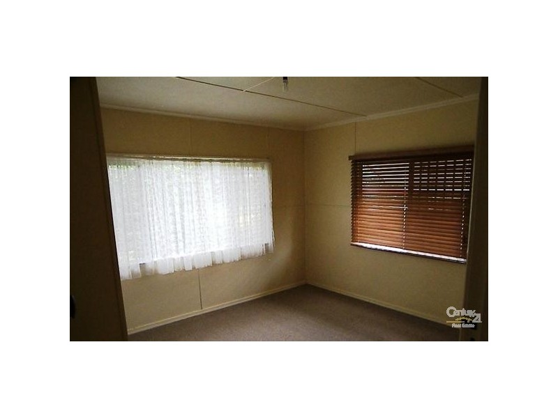 17 Tynedale Avenue, Newtown QLD 4350