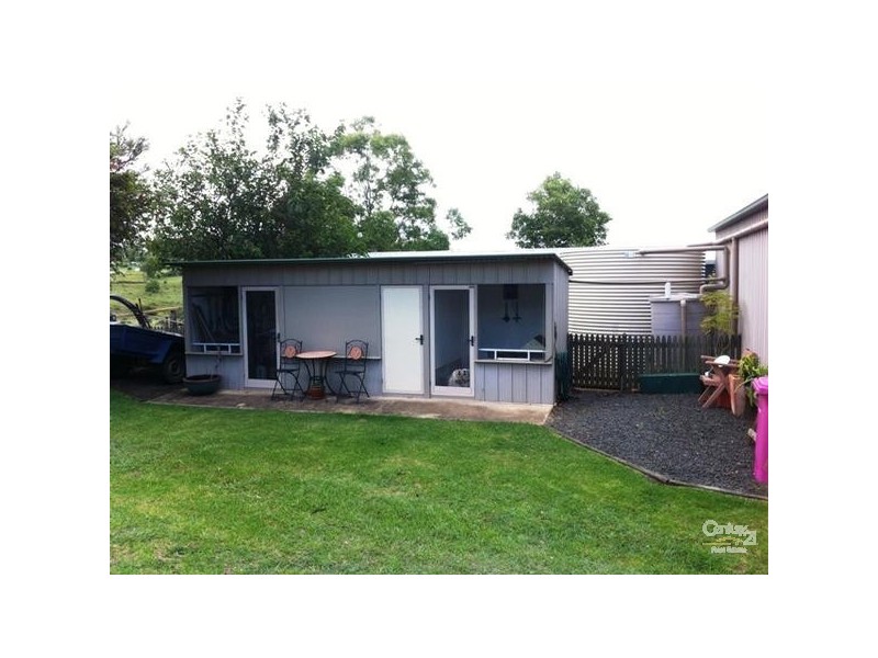 36 Garret Road, Meringandan QLD 4352