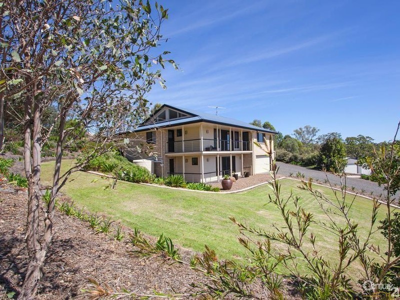 8 Ella Court, Cotswold Hills QLD 4350