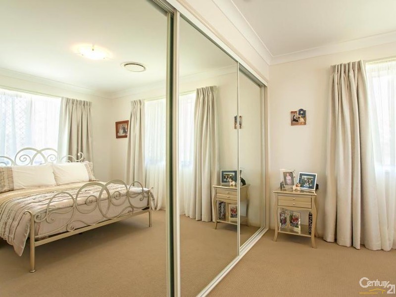 8 Ella Court, Cotswold Hills QLD 4350