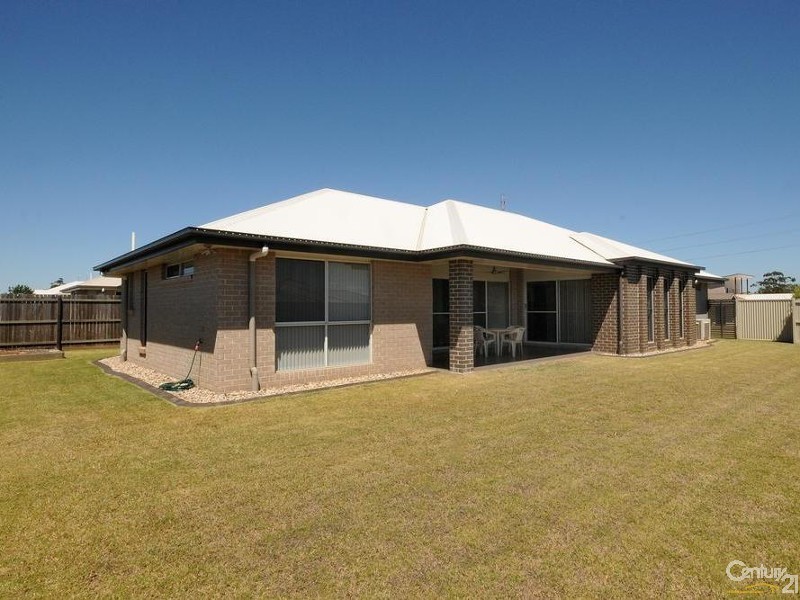 2 Vinnicombe Street, Kearneys Spring QLD 4350
