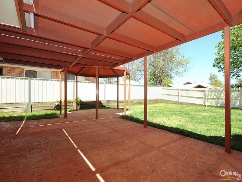 18 Elvery Court, Middle Ridge QLD 4350