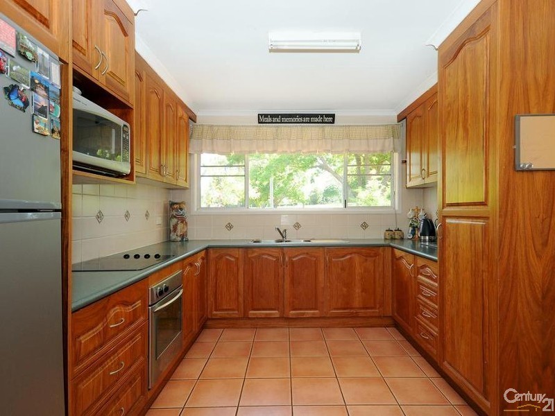 20 Maker Street, Rangeville QLD 4350