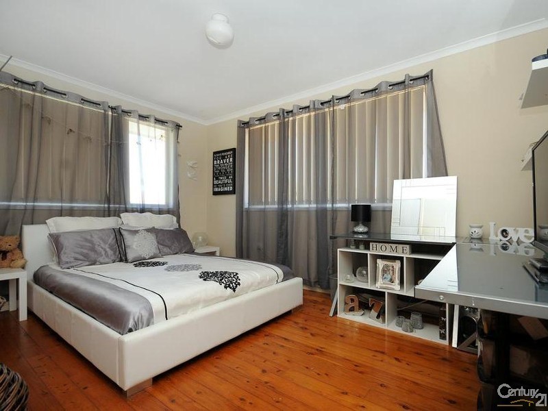 20 Maker Street, Rangeville QLD 4350