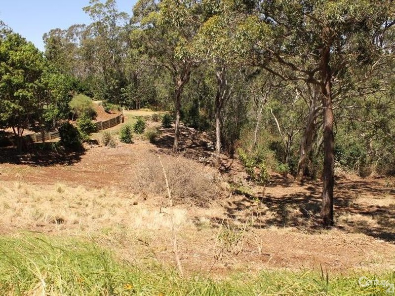 5 Hillsdale Crescent, Blue Mountain Heights QLD 4350