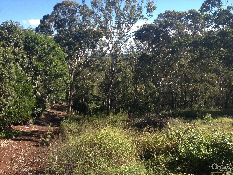 5 Hillsdale Crescent, Blue Mountain Heights QLD 4350