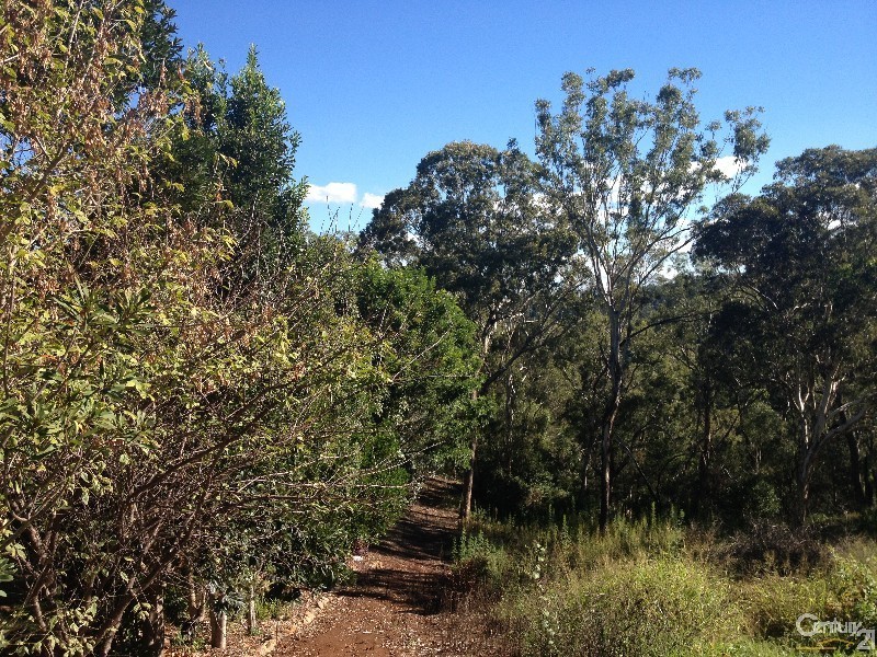 5 Hillsdale Crescent, Blue Mountain Heights QLD 4350