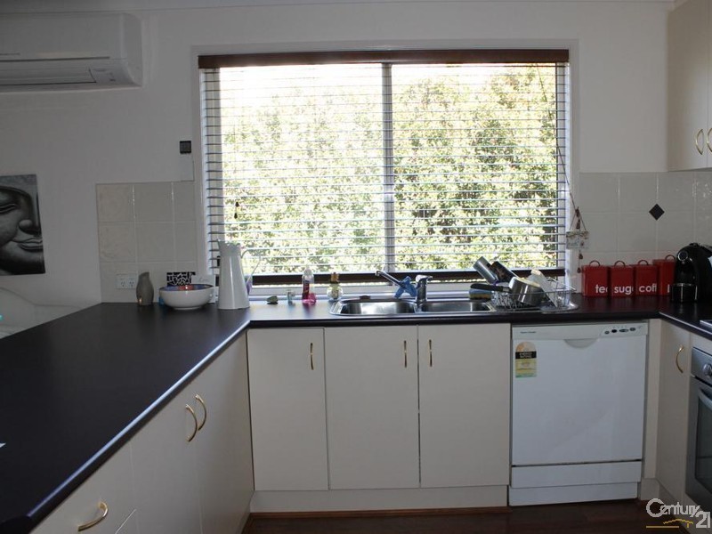 18 Kestrel Drive, Highfields QLD 4352