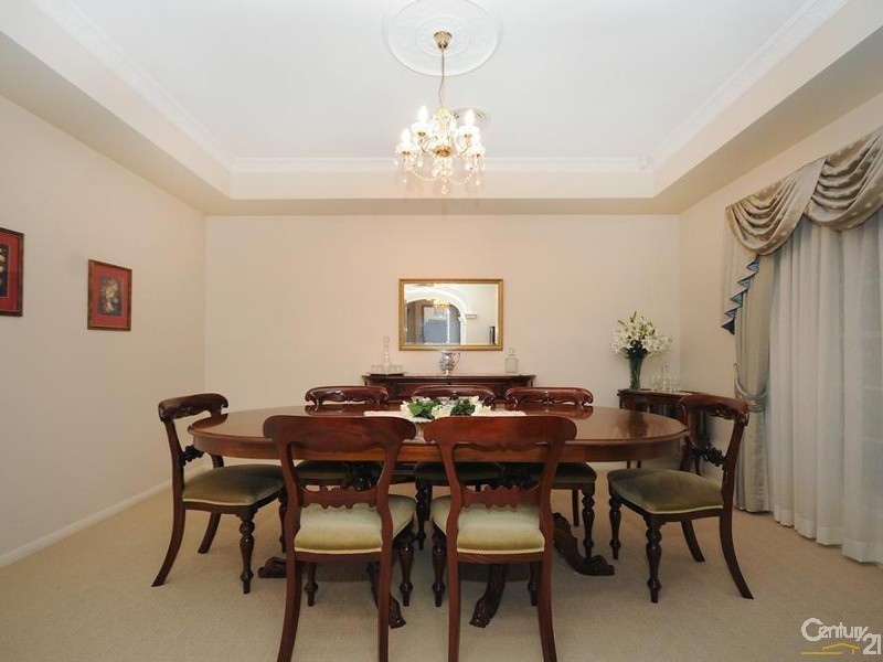 31 Grey Gums Drive, Blue Mountain Heights QLD 4350