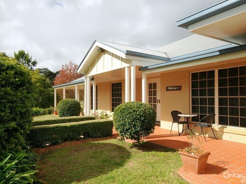 31 Grey Gums Drive, Blue Mountain Heights QLD 4350