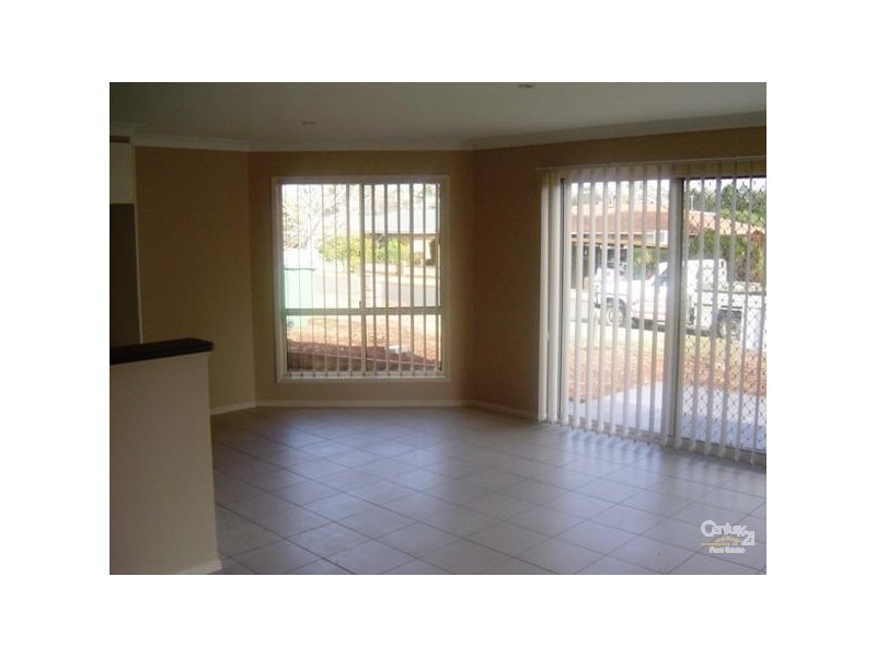 2/2 Balanga Court, South Toowoomba QLD 4350