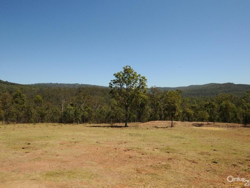 83 Amos Road, Withcott QLD 4352