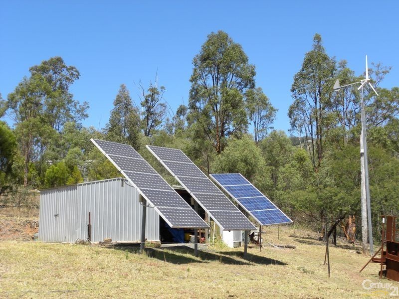 83 Amos Road, Withcott QLD 4352