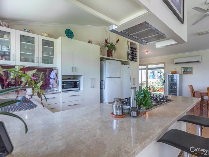 139 Church House Road, Ravensbourne QLD 4352