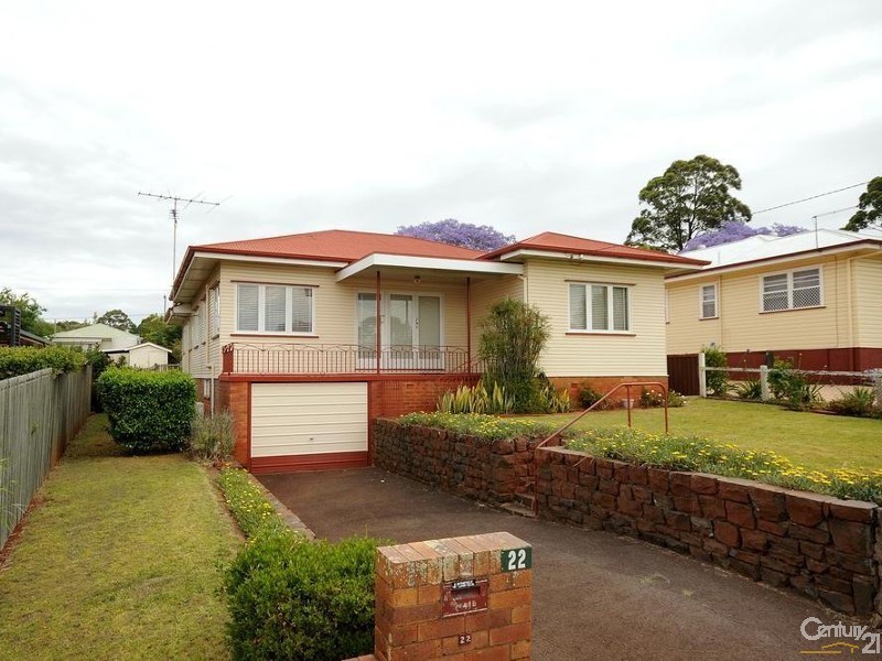 22 Cranley Street, South Toowoomba QLD 4350