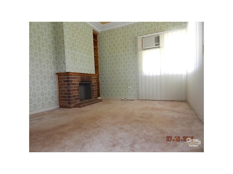 30 Leichhardt Street, Centenary Heights QLD 4350